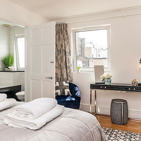 The Secret Kensington Garden Mews-2 Bedroom Full House-2 Train Lines- Spacious-Kings Road- Harrods -Chelsea Stadium-Private Small Patio London Eksteriør bilde